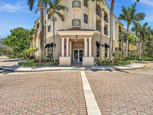 3 of 67 - 2 Renaissance Way #419, Boynton Beach, FL