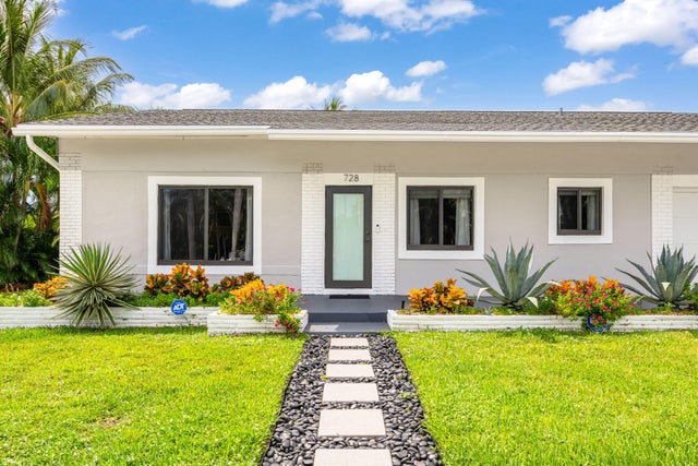1 of 37 - 728 Ne 9th Avenue, Boynton Beach, FL