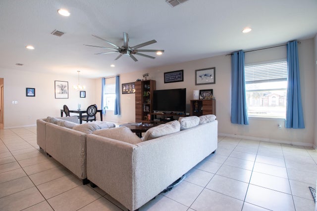 3 of 24 - 6460 Nw Flair Street, Port Saint Lucie, FL