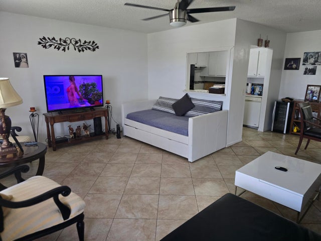 2 of 25 - 41 Brighton #a, Boca Raton, FL
