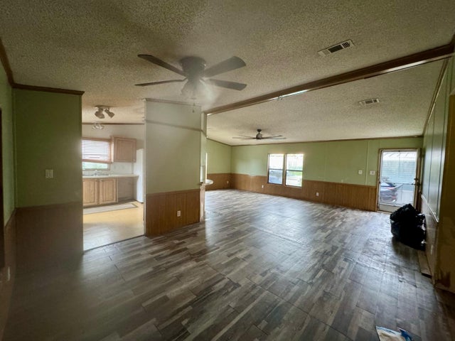 3 of 18 - 30 Plantation Blvd, Lake Worth, FL