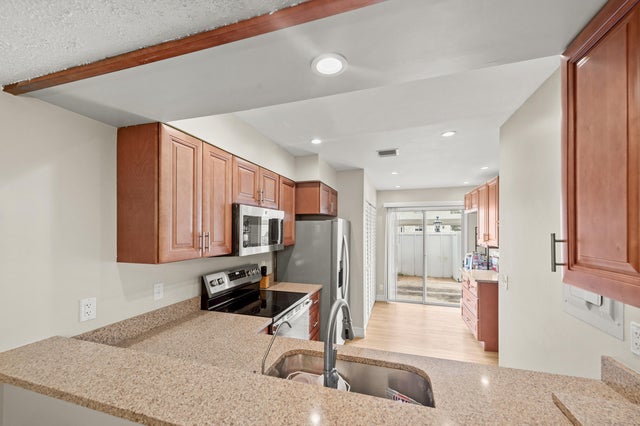 4 of 33 - 6167 Riverwalk 4 Lane #4, Jupiter, FL