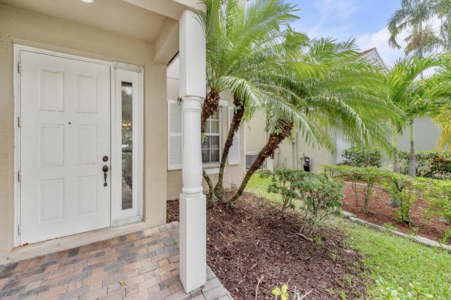 3 of 29 - 168 Canterbury Place, Royal Palm Beach, FL