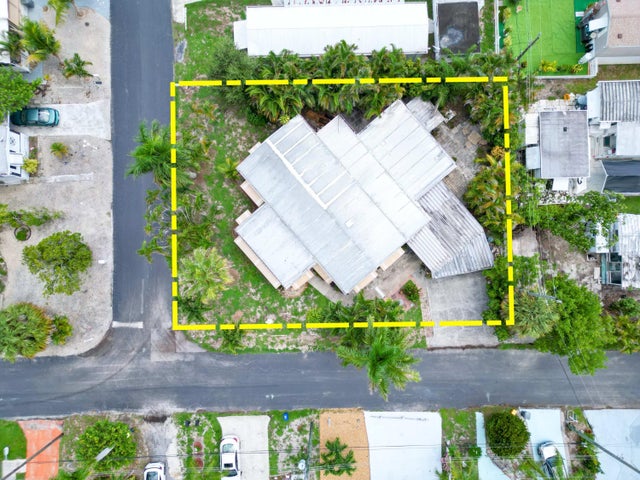 4 of 11 - 8903 Oak Street, Boynton Beach, FL