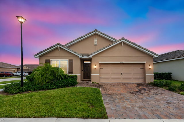 2 of 35 - 10575 Sw Jem Street, Port Saint Lucie, FL