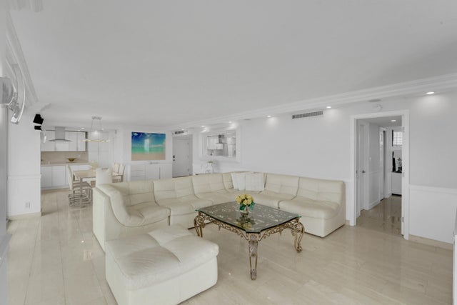 3 of 77 - 2800 E Sunrise Boulevard #19a, Fort Lauderdale, FL