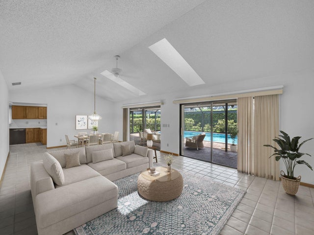 5 of 22 - 12 Kintyre Road, Palm Beach Gardens, FL
