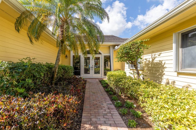 3 of 49 - 12823 Nw Cinnamon Way, Palm City, FL