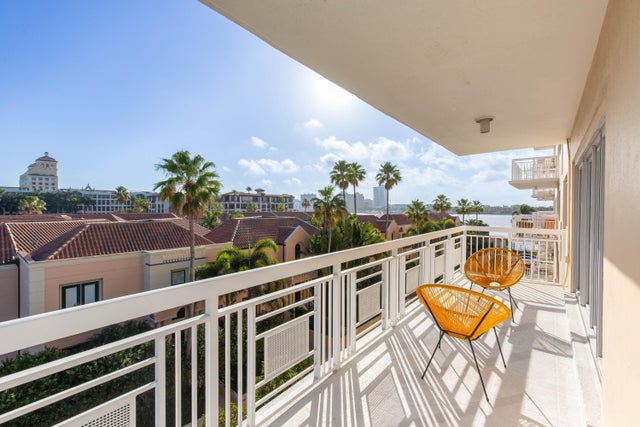 1 of 27 - 250 Bradley Place #502, Palm Beach, FL