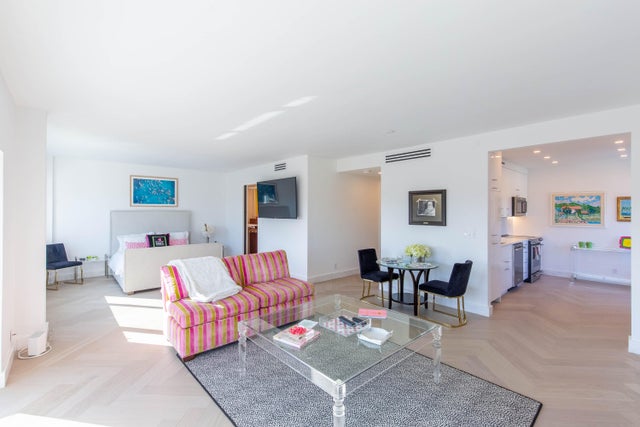 3 of 27 - 250 Bradley Place #502, Palm Beach, FL