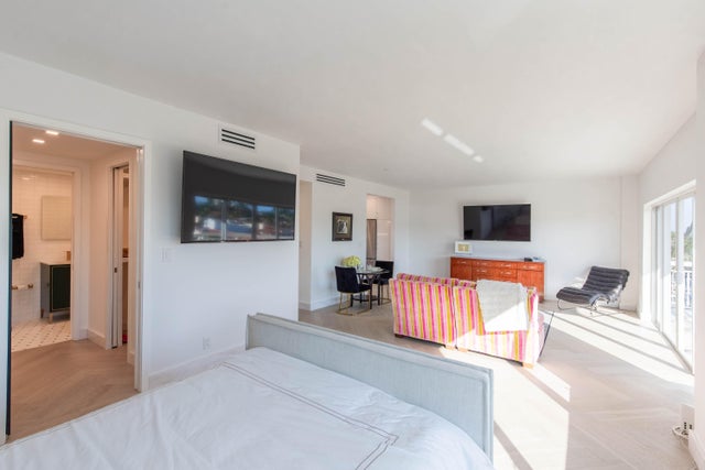 5 of 27 - 250 Bradley Place #502, Palm Beach, FL