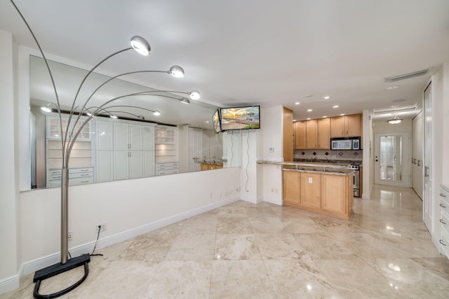 2 of 69 - 405 N Ocean Boulevard #122, Pompano Beach, FL