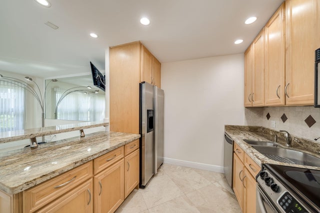 4 of 69 - 405 N Ocean Boulevard #122, Pompano Beach, FL