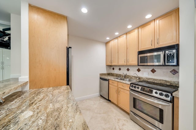 5 of 69 - 405 N Ocean Boulevard #122, Pompano Beach, FL
