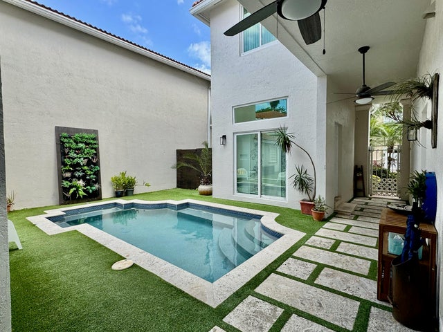4 of 28 - 1087 Satinleaf Street, Hollywood, FL