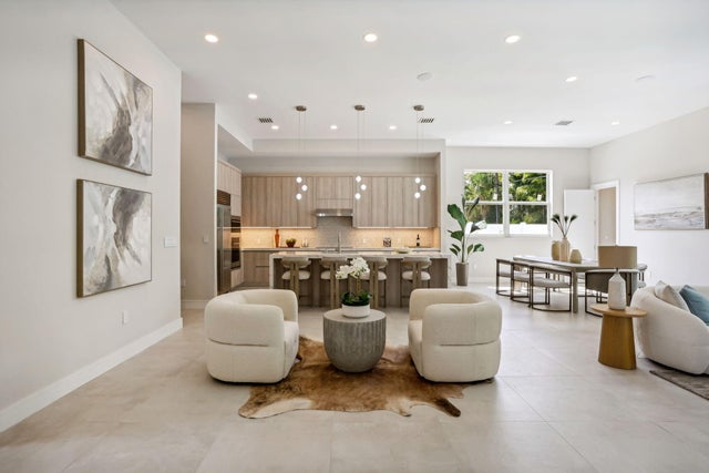 5 of 49 - 827 N Lake Avenue, Delray Beach, FL