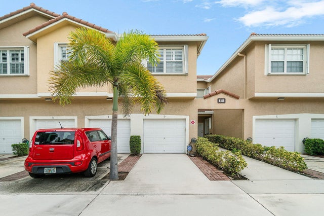 2 of 36 - 112 Lighthouse Circle #d, Tequesta, FL
