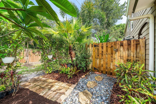 4 of 47 - 5893 Cassandra Court, West Palm Beach, FL