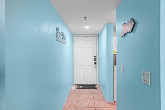 4 of 54 - 101 S Seas Drive #202, Jupiter, FL