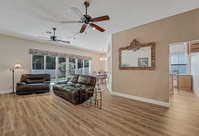 5 of 49 - 9935 Cross Pine Court, Lake Worth, FL