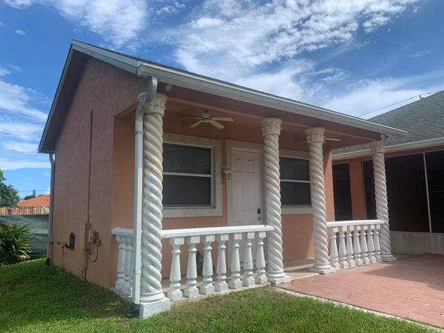 5 of 41 - 2215 Hypoluxo Road, Lake Worth, FL