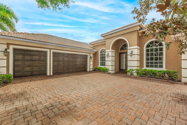 2 of 35 - 8813 Bally Bunion Road, Port Saint Lucie, FL