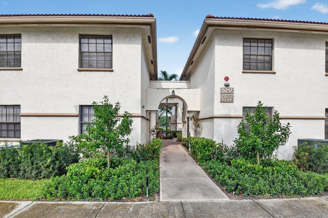 2 of 64 - 5217 Brisata Circle #d, Boynton Beach, FL