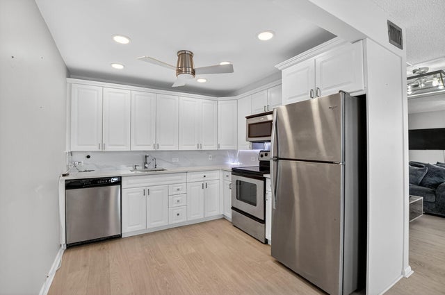 4 of 63 - 4007 Rexford A, Boca Raton, FL