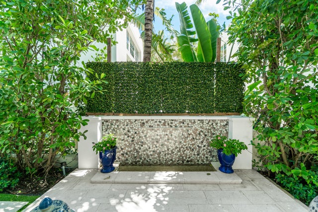 5 of 49 - 449 Australian Avenue, Palm Beach, FL