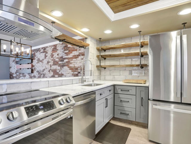 4 of 30 - 7800 Nw 18th Street #201, Margate, FL