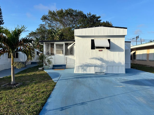 1 of 17 - 4121 88th Court S, Boynton Beach, FL