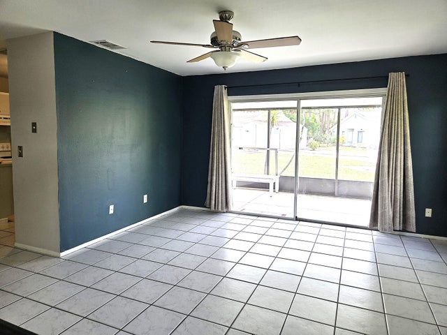 4 of 50 - 1365 Se Rivergreen Circle, Port Saint Lucie, FL