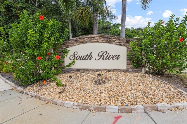 1 of 40 - 511 Sw South River Drive #103, Stuart, FL