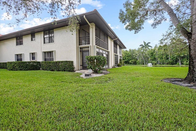 4 of 40 - 511 Sw South River Drive #103, Stuart, FL