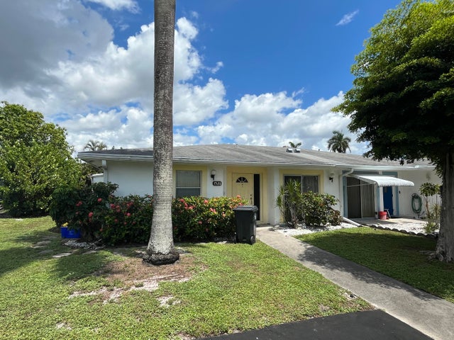 1 of 9 - 7526 S Ace Road S, Lake Worth, FL