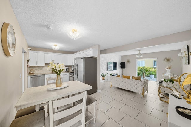 3 of 38 - 5935 Albert Road, West Palm Beach, FL