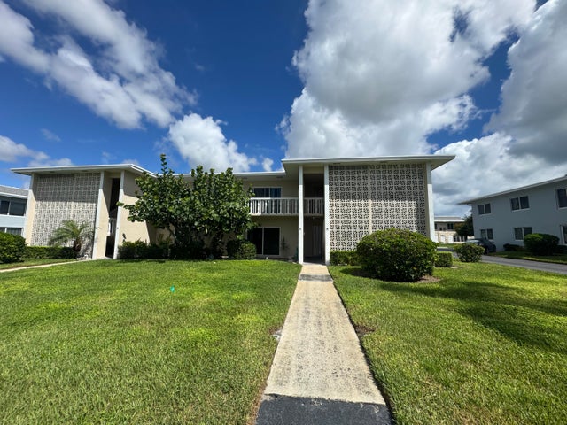 1 of 40 - 115 S South Boulevard #1c, Boynton Beach, FL