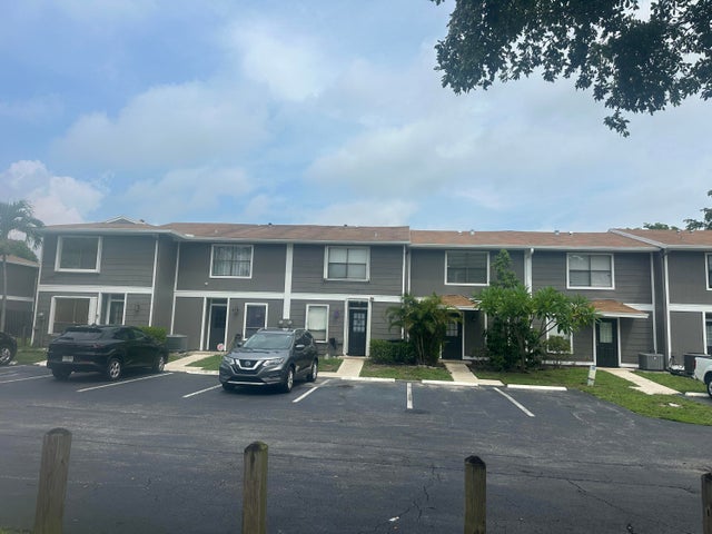 2 of 20 - 5508 Cannon Way #c, West Palm Beach, FL