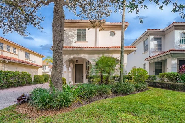 2 of 32 - 302 September Street, Palm Beach Gardens, FL