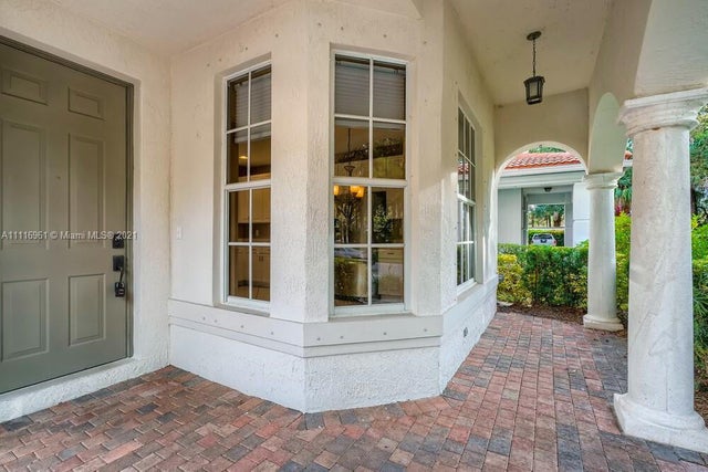 4 of 32 - 302 September Street, Palm Beach Gardens, FL