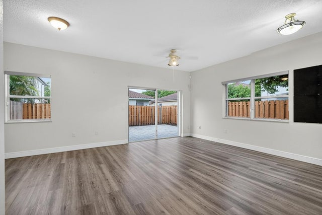 5 of 27 - 5000 Sw 136th Avenue, Miramar, FL