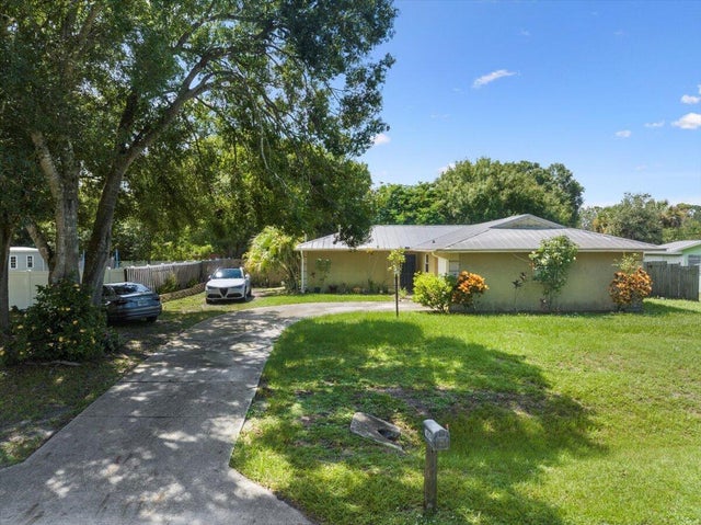 2 of 35 - 7409 Penny Lane, Fort Pierce, FL