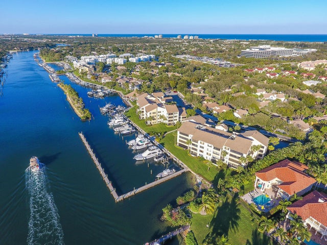 1 of 31 - 311 Oak Harbour Drive, Juno Beach, FL