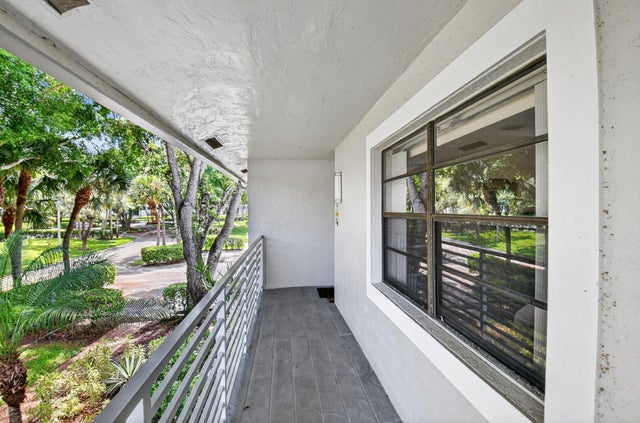 3 of 72 - 7 Southport Lane #b, Boynton Beach, FL