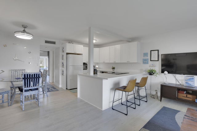 3 of 29 - 200 Main Boulevard #1c, Boynton Beach, FL