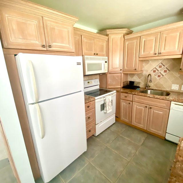 3 of 54 - 392 Brighton J, Boca Raton, FL