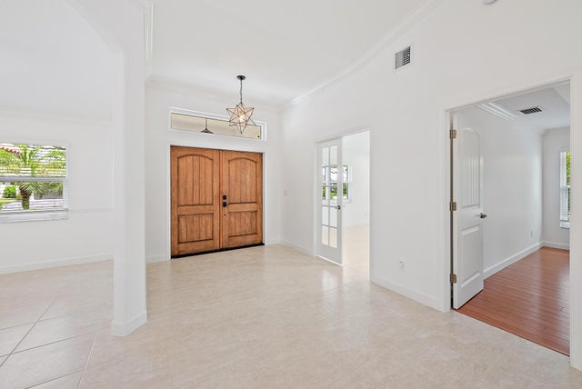 3 of 38 - 12 Bentwood Road, Palm Beach Gardens, FL