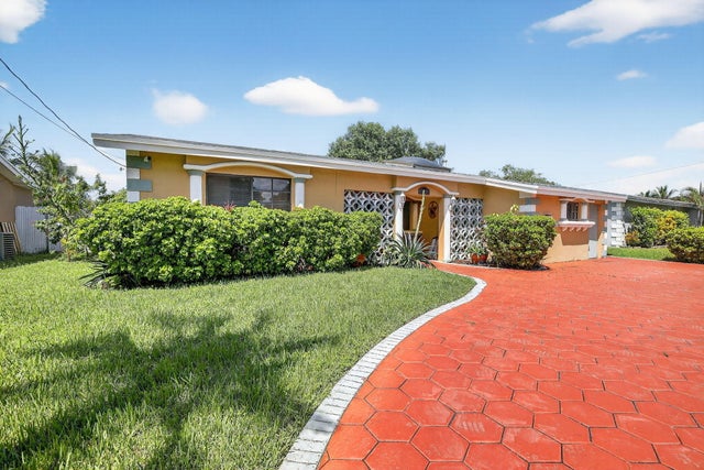 3 of 47 - 3516 E Shore Road, Miramar, FL