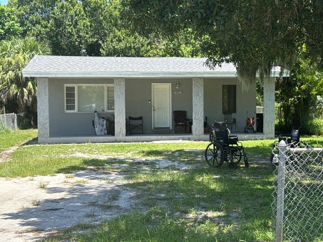 1 of 18 - 314 N 18th Street, Fort Pierce, FL