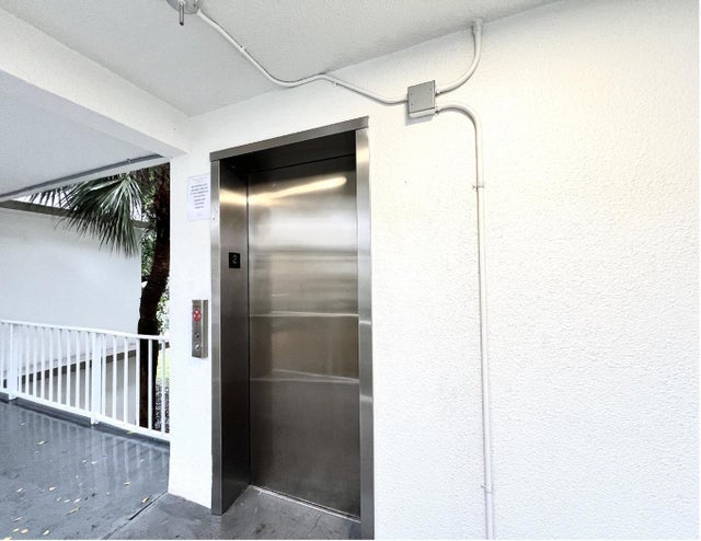 5 of 24 - 4215 N University Drive #214, Sunrise, FL